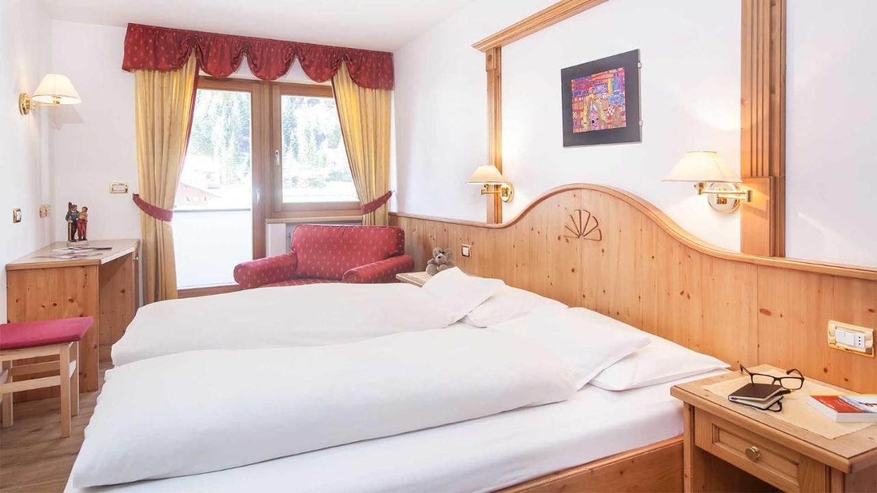 Residence Carin Selva di Val Gardena Esterno foto